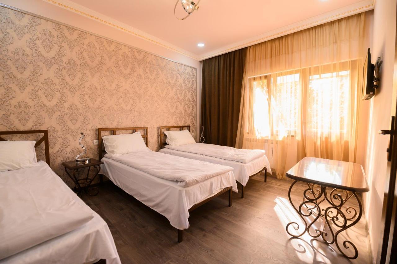 Karnel Hotel Sanain Экстерьер фото